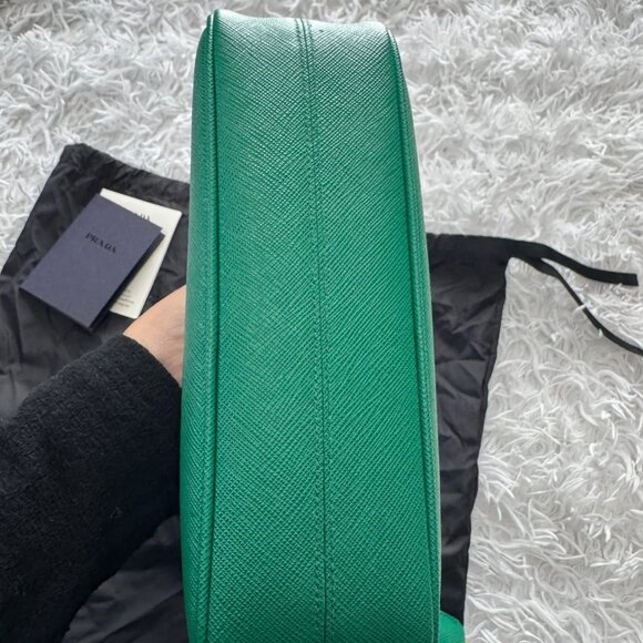 PRADA Green Saffiano Leather Re-Edition Mini Bag - Picture 7 of 13